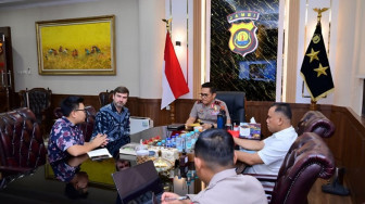 Kapolda Jambi Terima Audiensi Konsulat Amerika Serikat, Bahas Penguatan Kerja Sama Keamanan dan Pertukaran Informasi